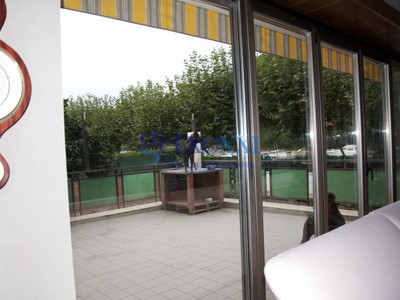 TERRAZA DE ABAJO