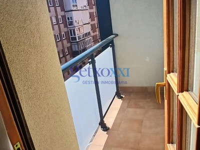 Piso en venta en Las Arenas, Santa Ana, con 3 dormitorios, 2 baños, trastero y terraza