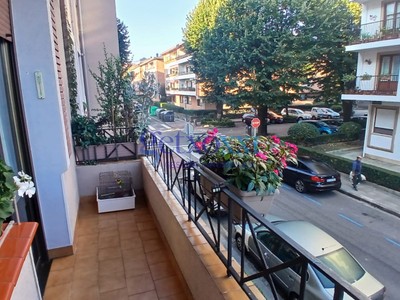 Piso en venta en Las Arenas, Santa Ana, con 2 dormitorios, baño y balcón