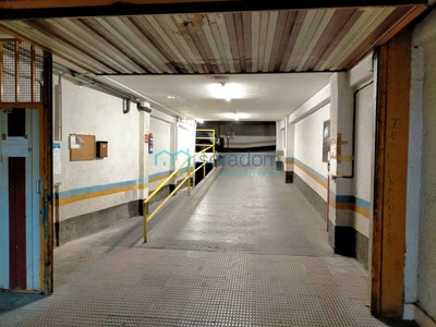 Garaje en venta en Santurtzi, Centro Santurtzi