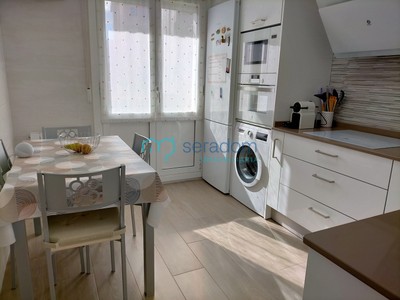 Piso en venta en Sestao, Gº Miramar, con 3 dormitorios, baño, trastero y 2 balcones