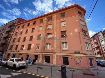 Piso en venta en Santurtzi, Las Viñas, con 2 dormitorios y baño