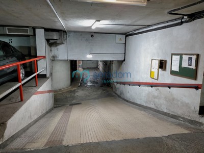 Garaje en venta en Santurtzi, Zona Capi