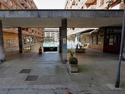 Garaje en venta en Galdakao, Centro