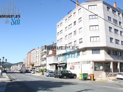 Locales en alquiler en Padrón, Avda Camilo José Cela