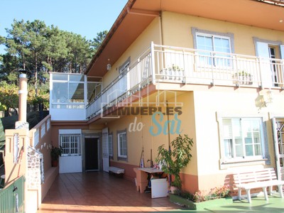Casa en venta en Rianxo, Santa Lucía