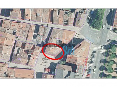 Bajo comercial en alquiler en Padrón