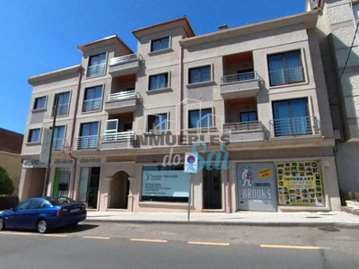 Piso en venta en La Eestrada, con 3 dormitorios, 2 baños, plaza de garaje y trastero