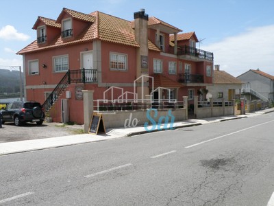 Restaurante hostal en venta en La Eestrada, Poyo