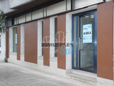 Bajo comercial en alquiler en Padrón