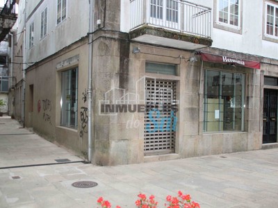 Local comercial en alquiler en Padrón