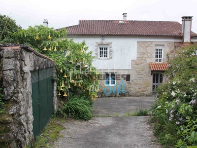 Casa rural en venta en Padrón, con 4 dormitorios, baño y aseo