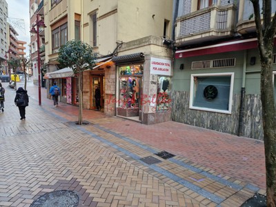 Locales en alquiler en Barakaldo, Zaballa, con baño