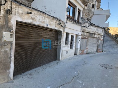 Garaje en venta en Alcalá Del Júcar