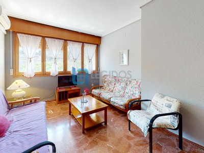 Duplex en venta en Alcalá Del Júcar, con 4 dormitorios, 2 baños, balcón y terraza