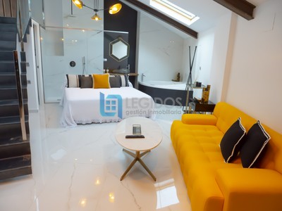 Casa rural en alquiler vacacional en Alcalá Del Júcar, con 1 dormitorio y baño