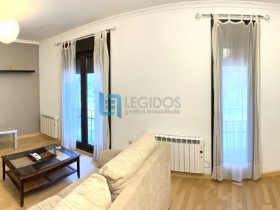 Piso en venta en Chinchilla, con 2 dormitorios, baño, plaza de garaje, trastero y 2 balcones