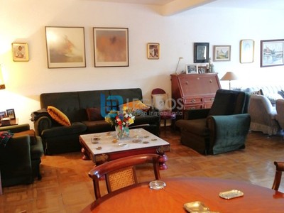 Piso en venta en Albacete, con 6 dormitorios, 3 baños, trastero y 2 balcones