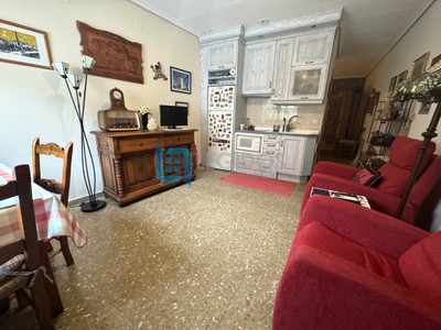 Casa en venta en Alcalá Del Júcar, con 1 dormitorio y baño