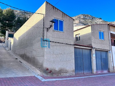 Garaje en venta en Recueja