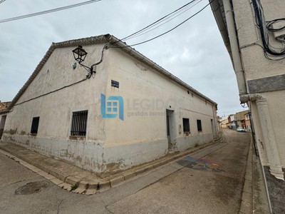 Casa en venta en Casas De Ves, con 3 dormitorios, baño y trastero