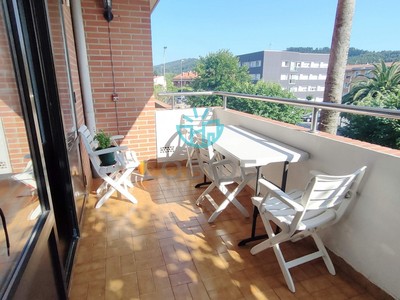 Piso en venta en Sopelana, con 2 dormitorios, 2 baños, plaza de garaje, trastero y terraza