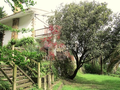 Chalet en venta en Mendexa, Baurdo, con 4 dormitorios, 3 baños, plaza de garaje, trastero y 2 terrazas