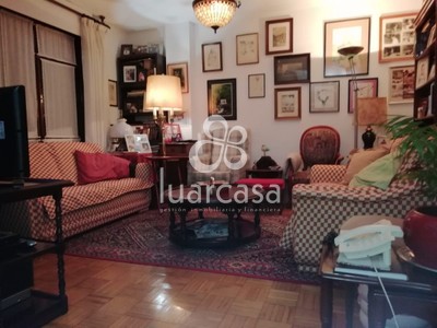 Piso en venta en Luarca, Luarca Centro, con 5 dormitorios y 2 baños