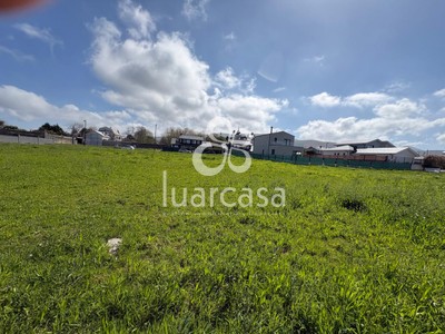 Terreno edificable en venta en Luarca, Alrededores Luarca, con terreno