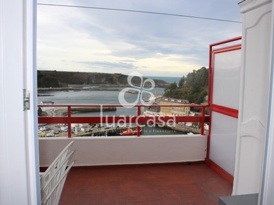 Piso en venta en Luarca, Luarca Centro, con 2 dormitorios y baño