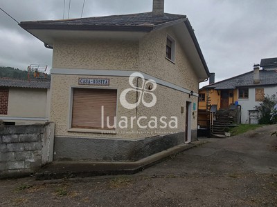 Casa en alquiler en Luarca, Alrededores Luarca, con 4 dormitorios, 2 baños y trastero
