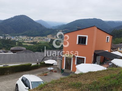Casa en venta en Luarca, Alrededores Luarca, con 4 dormitorios, 3 baños, trastero y terreno