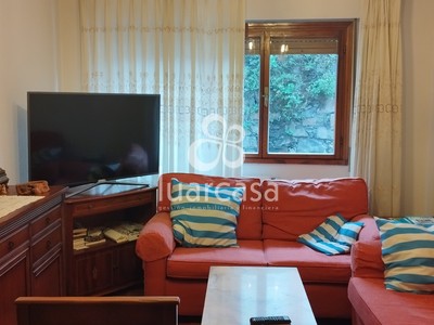 Piso en venta en Luarca, Luarca Centro, con 3 dormitorios, baño y aseo
