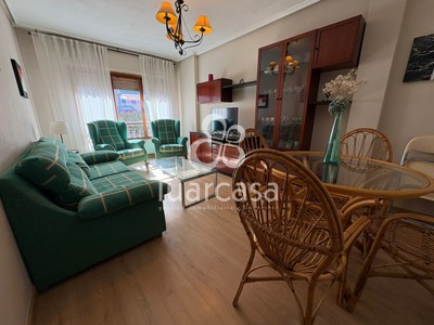 Piso en venta en Luarca, Luarca Centro, con 3 dormitorios y 2 baños