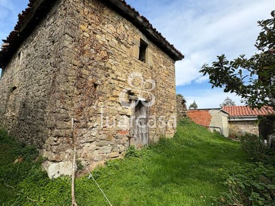 Casa en venta en Cudillero, Alrededores Cudillero, con terreno