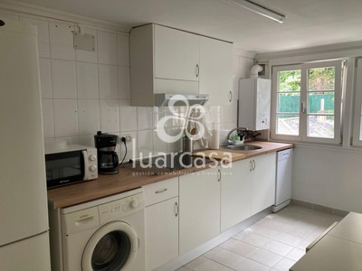 Piso en alquiler en Luarca, Luarca Centro, con 3 dormitorios y baño