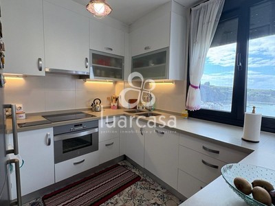 Piso en venta en Luarca, Luarca Centro, con 3 dormitorios, 2 baños y trastero