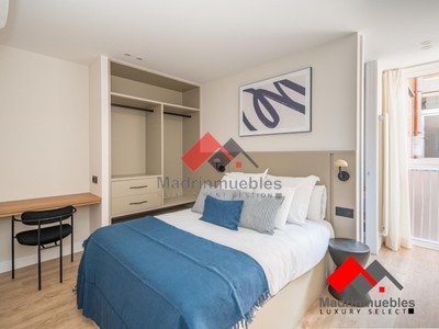 Piso en venta en Madrid, con 2 dormitorios y 2 baños