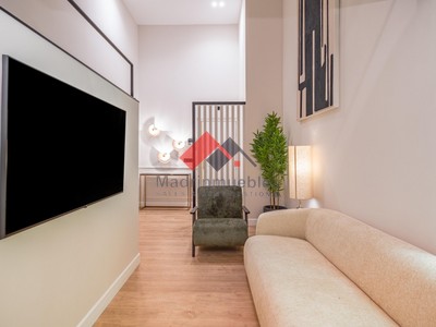 Piso en venta en Madrid, Salamanca, con 2 dormitorios y 2 baños