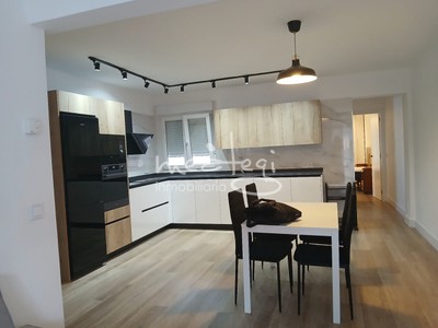 Piso en venta en Barakaldo, Autonomia, con 2 dormitorios, baño y balcón