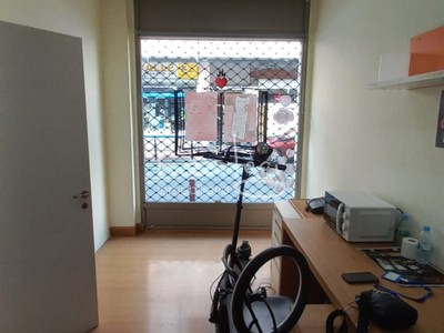Locales en venta en Barakaldo, con 2 aseos