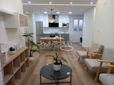 Piso en venta en Barakaldo, con 3 dormitorios y 2 baños