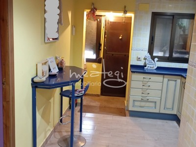 Piso en venta en Ortuella, Avda La Estacion, con 1 dormitorio y baño