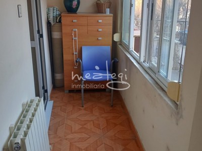 Piso en venta en Trapaga, La Arboleda, con 4 dormitorios, 2 baños y trastero