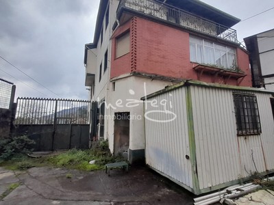 Casa en venta en Ortuella, Bañales, con 6 dormitorios, 3 baños y terreno