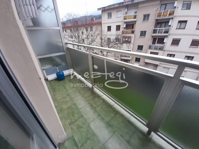 Piso en venta en Ortuella, Gorbea, con 3 dormitorios y baño