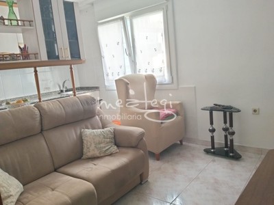 Piso en venta en Ortuella, Mendialde, con 2 dormitorios, baño y balcón