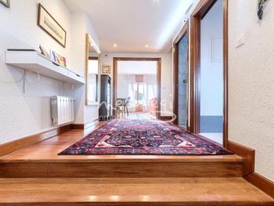Adosado en venta en Sanfuentes, con 4 dormitorios, 2 baños, aseo, plaza de garaje y balcón