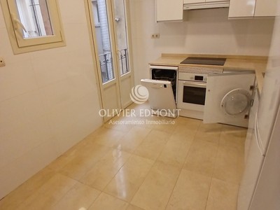 Piso en alquiler en Madrid, Chamberí, con 1 dormitorio