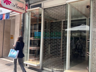 Locales en alquiler en Oviedo, Centro / Palacio Valdés, con aseo